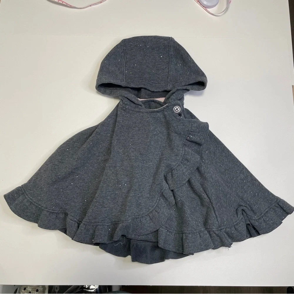 Max Studio Baby Girl Sparkly Hooded Ruffle Poncho Cape Sweater 24M